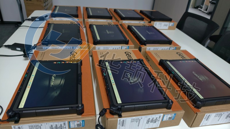華頡科技作為神基金牌伙伴，率先實現(xiàn)國內(nèi)首家F120強固型平板首批出貨！