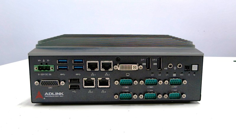 無風扇工控機 vs 傳統工控機：自動化產線該如何抉擇？| 凌華工控機廣州